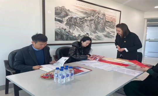 1.长春市委组织部工作人员莅临EBET易博集团调研党建工作_副本.jpg