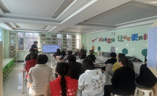 12.医疗公司为同德社区居民组织两癌科普活动_副本.jpg